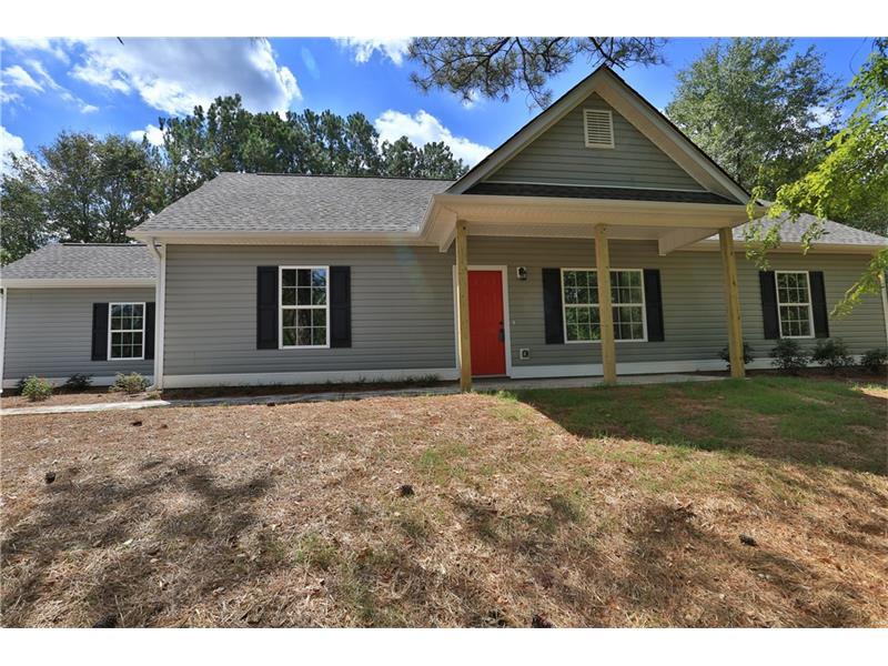 950 Park Street, Loganville, GA 30052 (MLS #5723716) :: North Atlanta Home Team