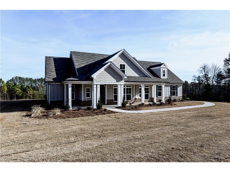 1542 Hidden Creek Drive, Hoschton, GA 30548 (MLS #5737978) :: North Atlanta Home Team