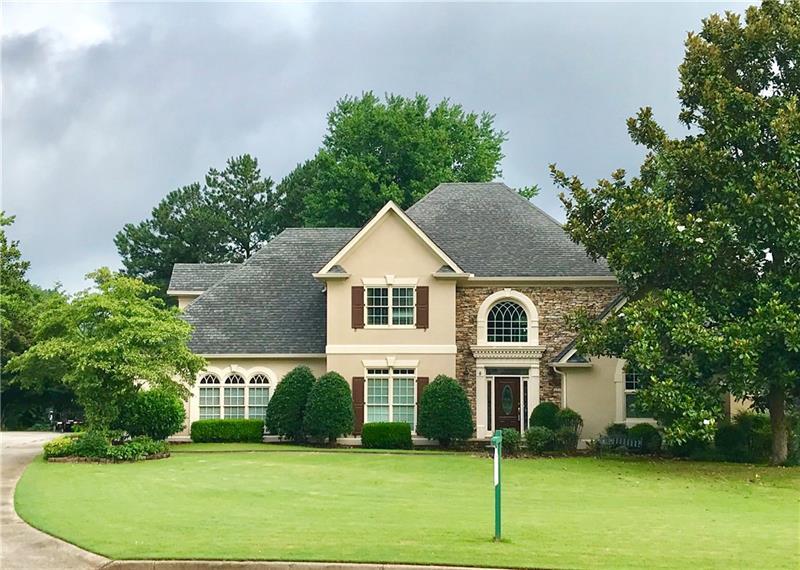12180 Boxwood Circle - Photo 1