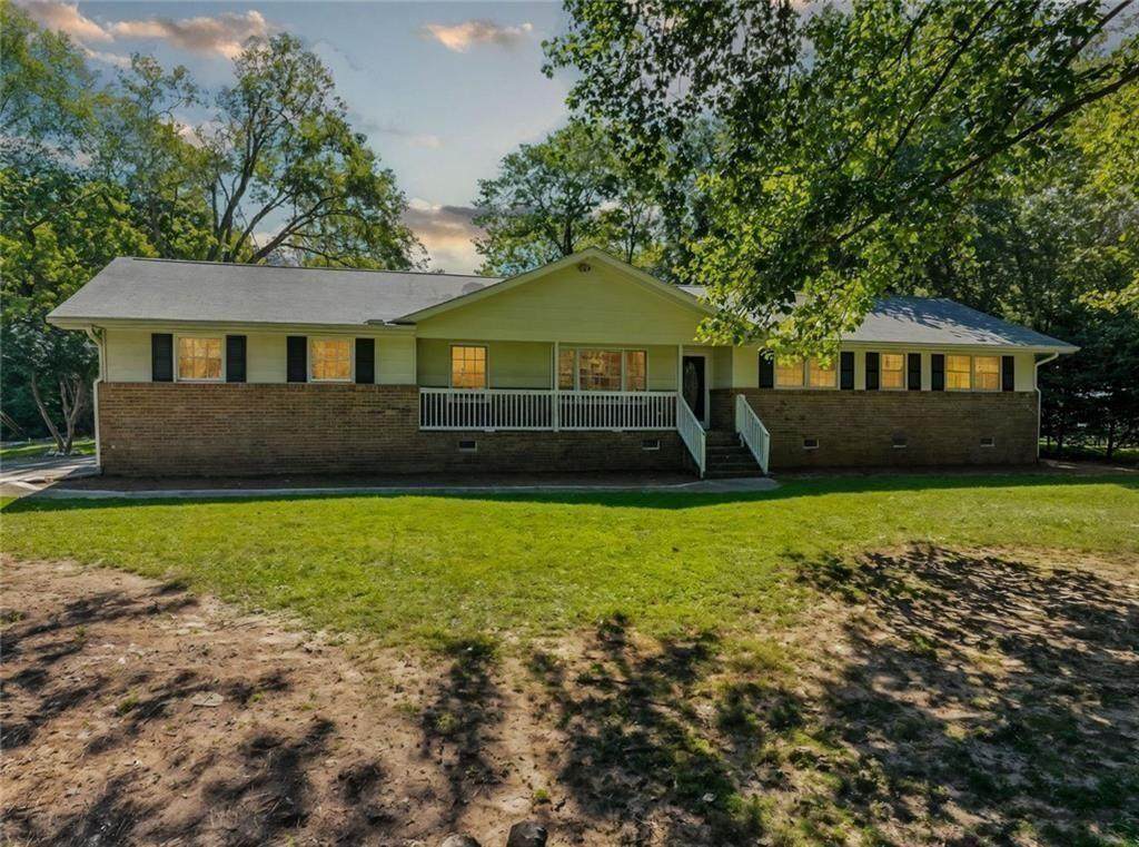 2148 Santa Fe Trail - Photo 1