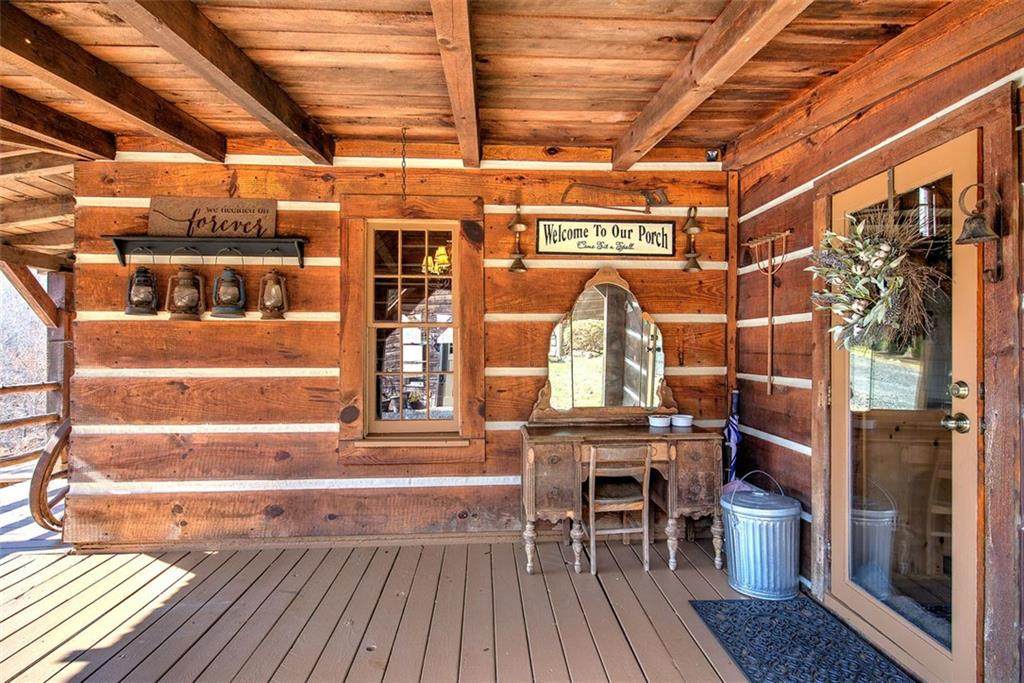 1252 Paris Mountain Road - Photo 1