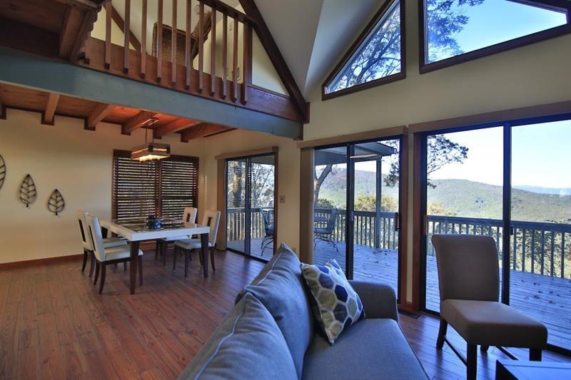 1412 Ridgeview Drive - Photo 1