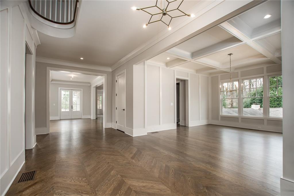 488 Twin Springs Road - Photo 1
