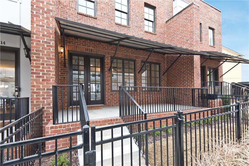 1816 Brooks Drive - Photo 1