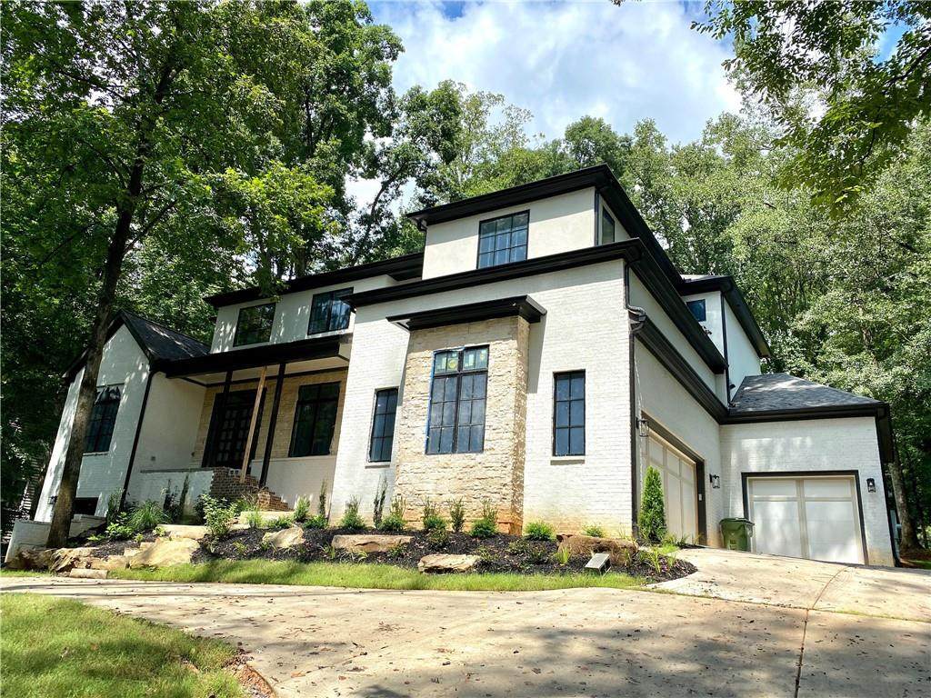 1447 Peachtree Battle Avenue - Photo 1