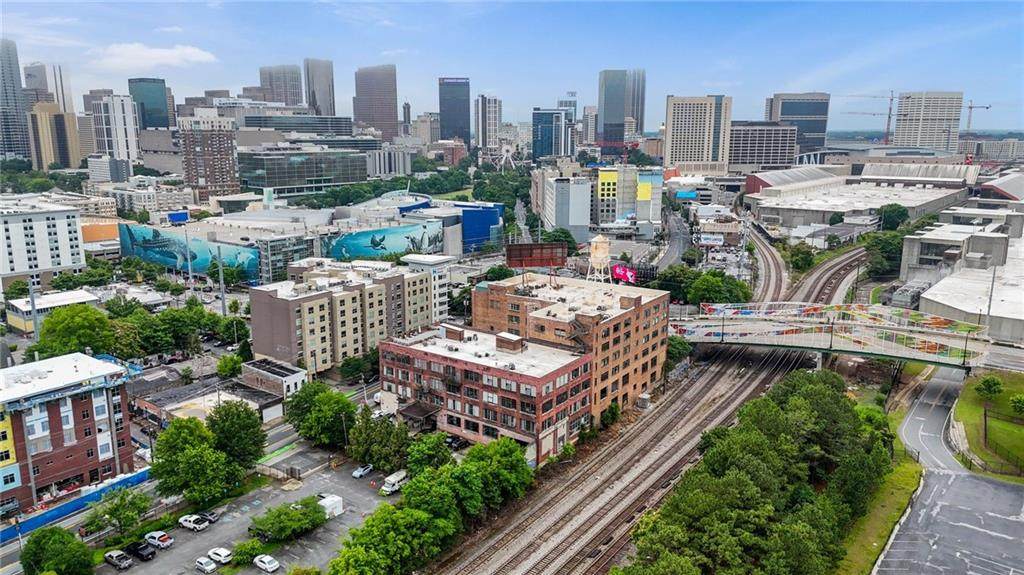 434 Marietta Street - Photo 1
