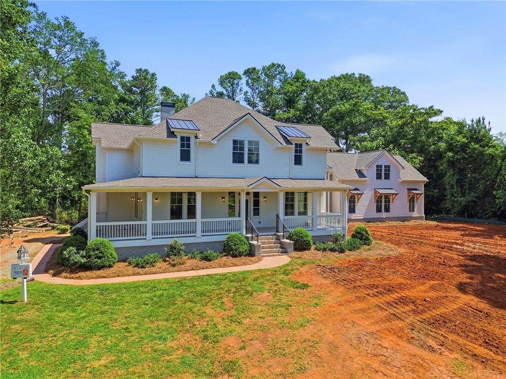 270 Windsor Drive - Photo 1