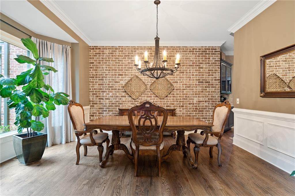 4620 Summerhill Drive - Photo 1