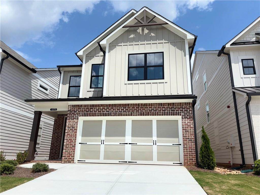 1070 Crest Mill Drive - Photo 1