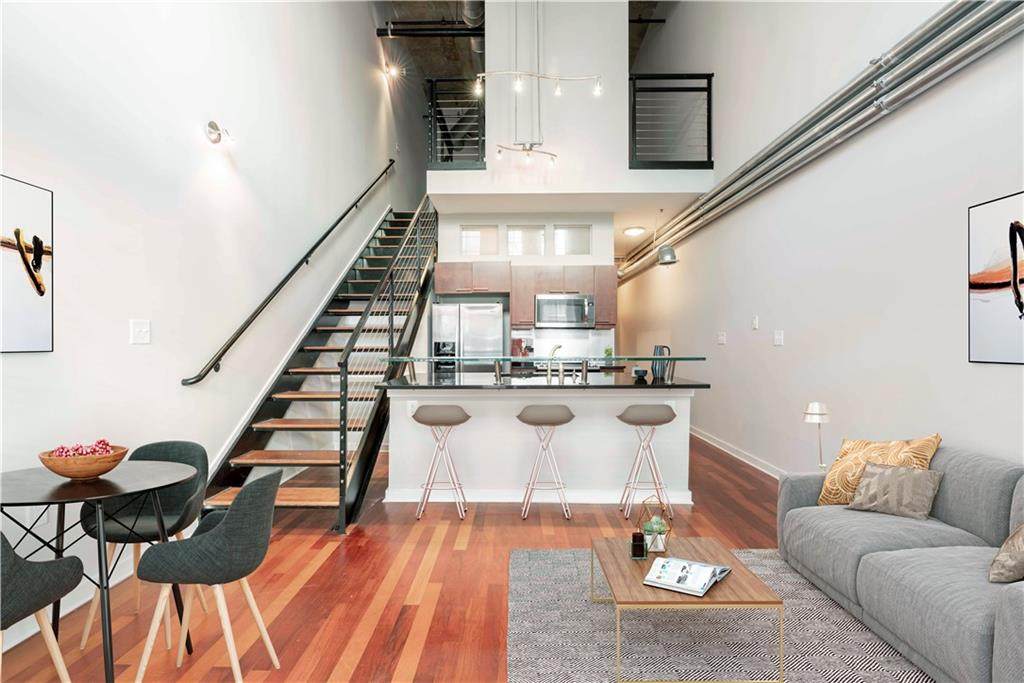 260 18th Street - Photo 1