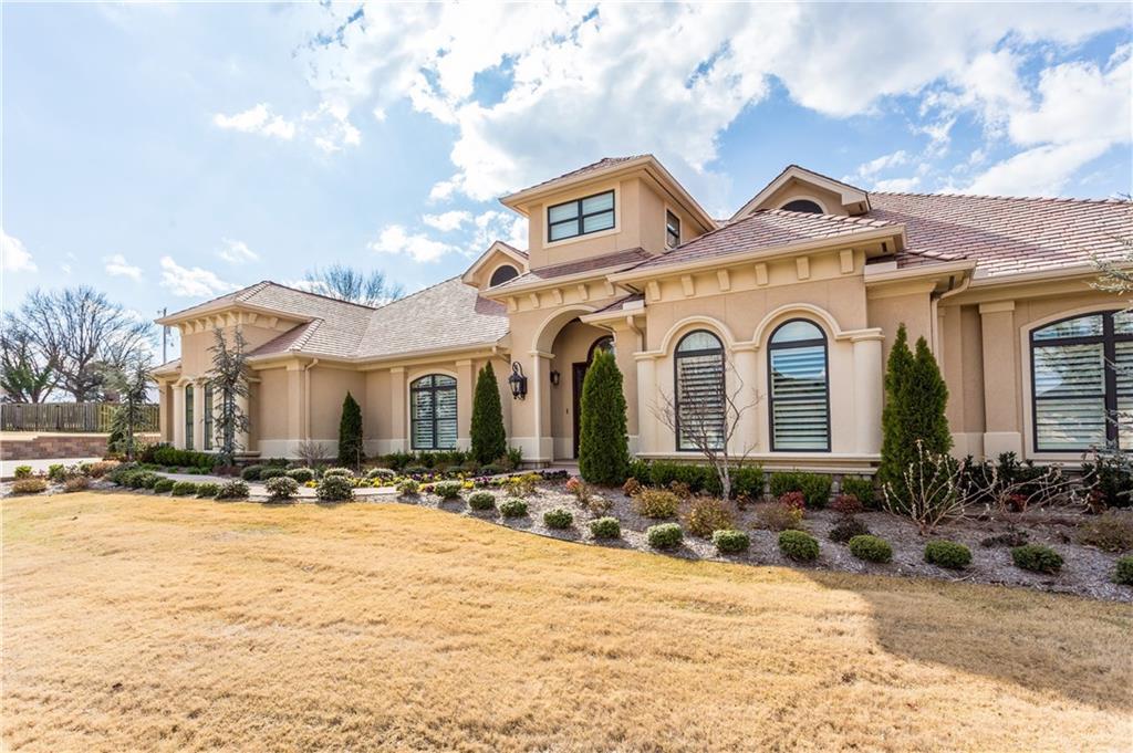1104 Autumn Oaks Lane - Photo 1
