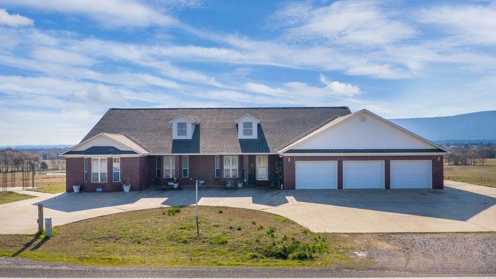 2709 96 Highway - Photo 1