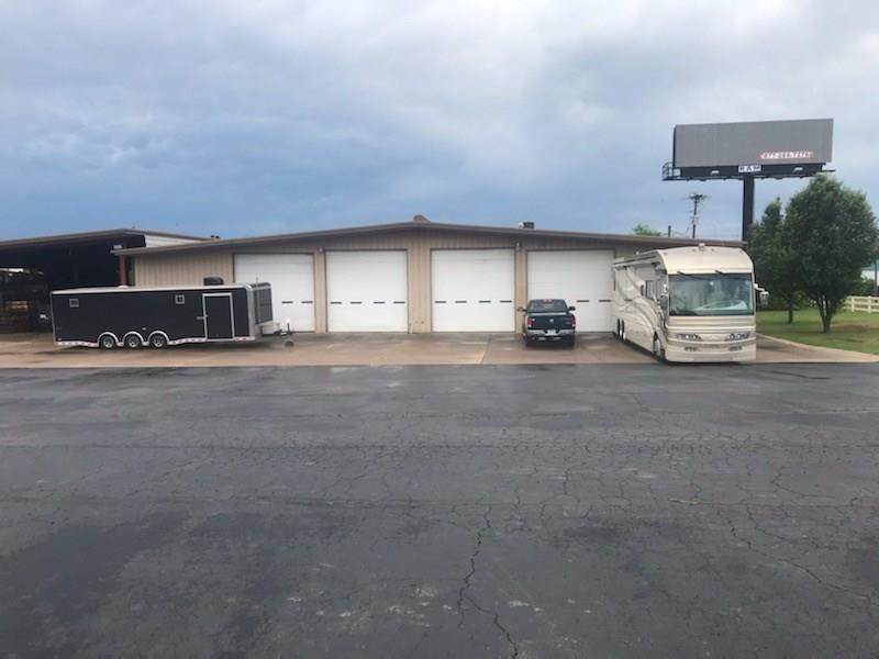 2310 Fayetteville Road - Photo 1