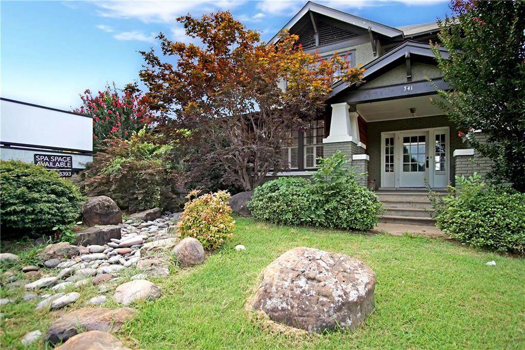 541 Greenwood Avenue - Photo 1