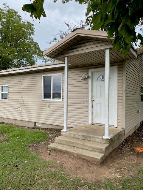 115 5th Street - Photo 1