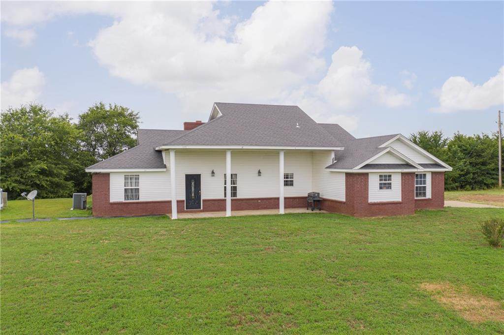 16400 Quays Road - Photo 1