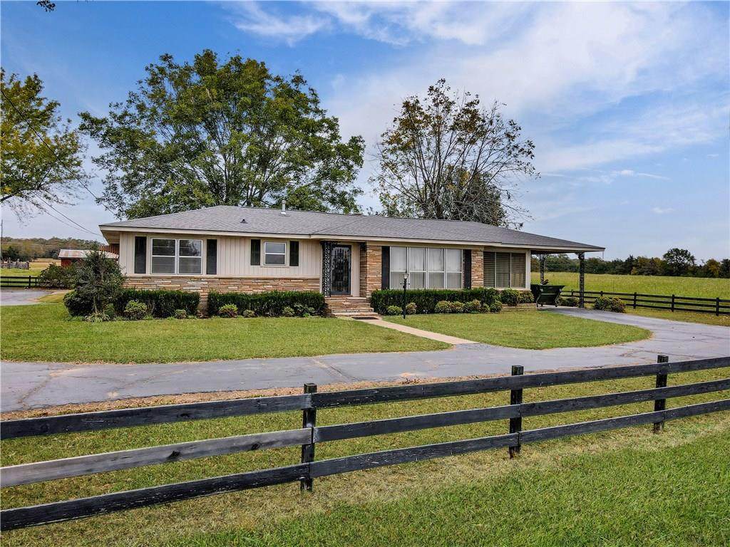 2615 Highway 10 - Photo 1