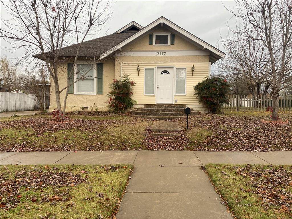 2117 K Street - Photo 1