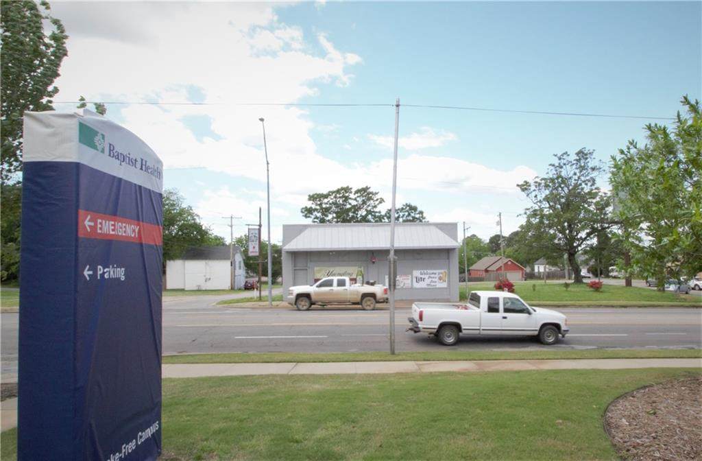 1020 Towson Avenue - Photo 1