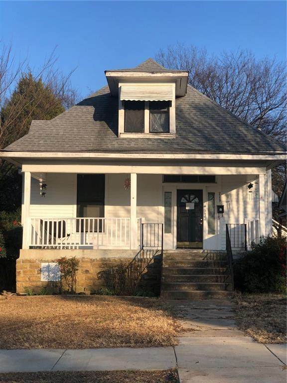 715 17th Street - Photo 1