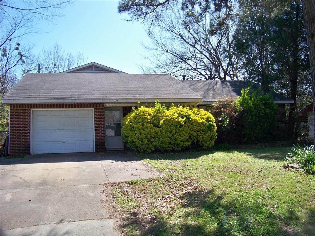 2318 N. 55th Lane - Photo 1