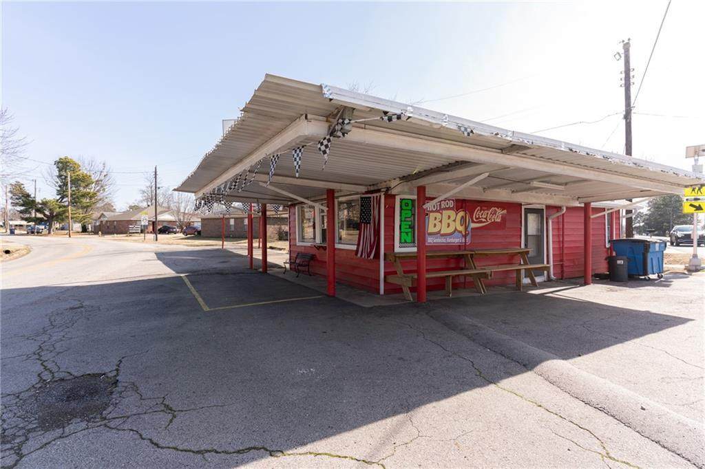 2400 Tulsa Street - Photo 1