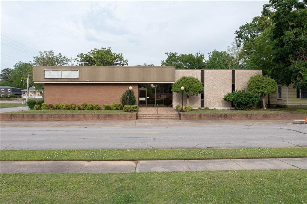 1101 S. 21St Street - Photo 1