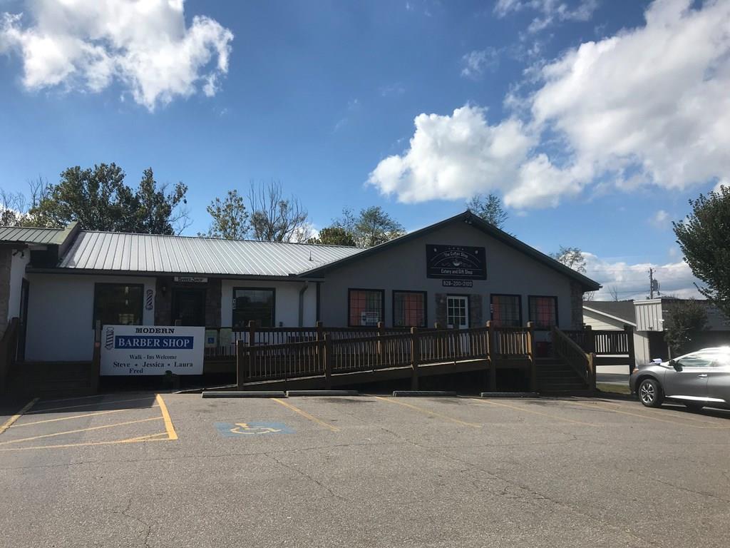 179/183 Highlands Road - Photo 1