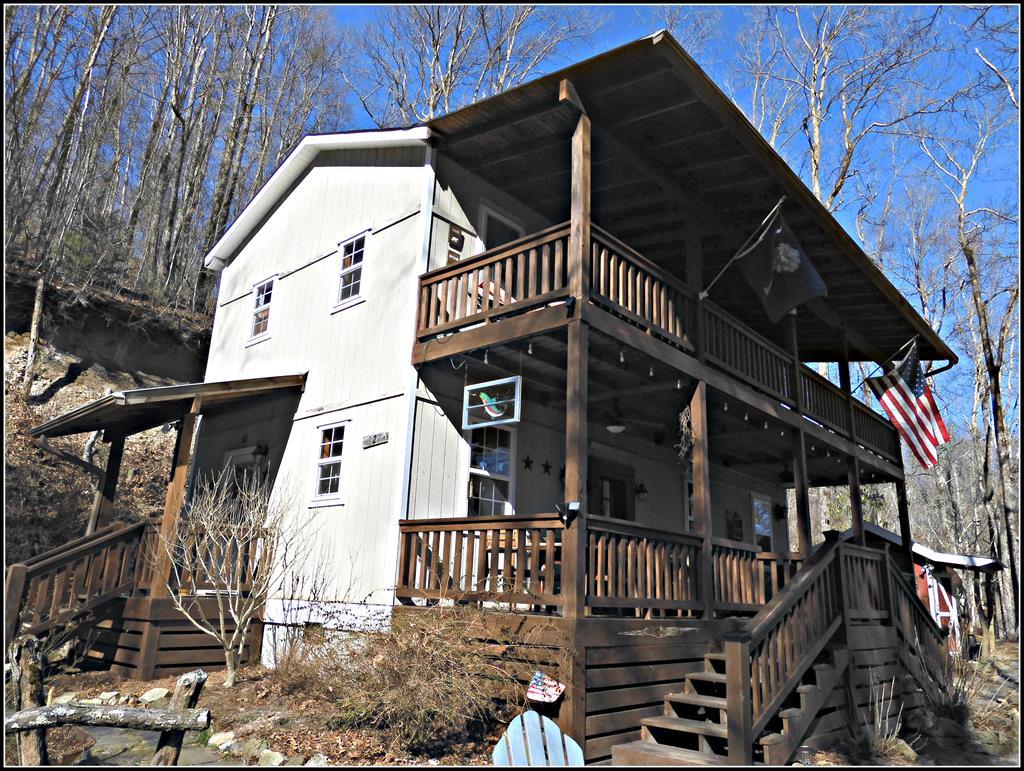 327 Lenhart Rd - Photo 1 327 Lenhart Rd - Photo 1