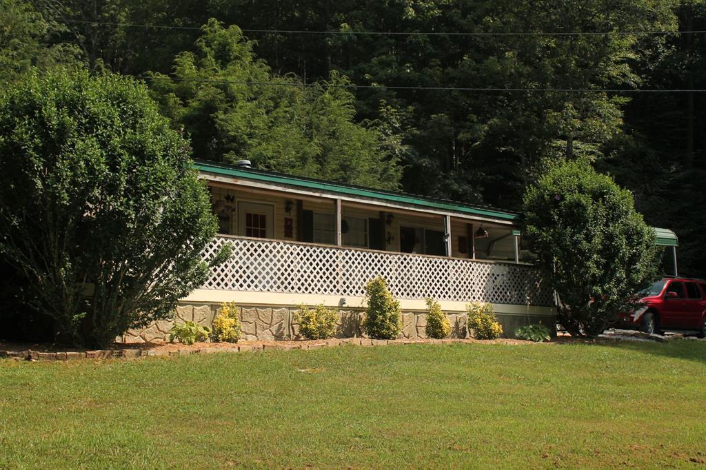 1460 Unahala Creek Rd. - Photo 1