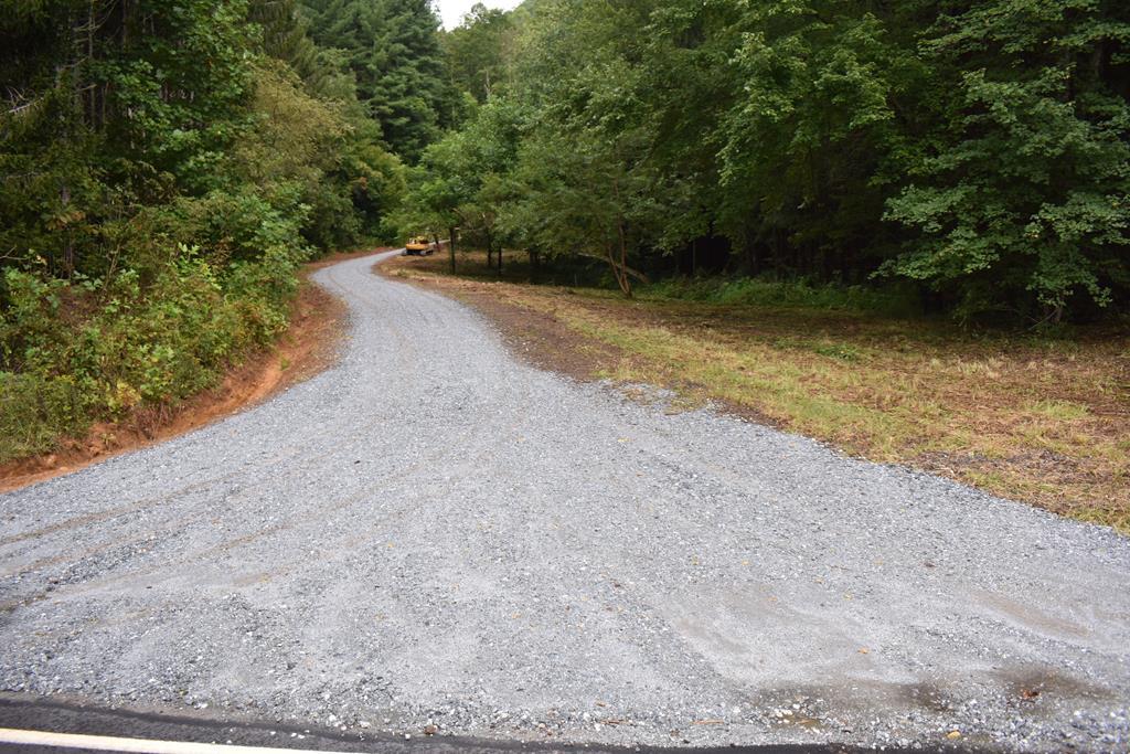 1525 Watauga Road - Photo 1