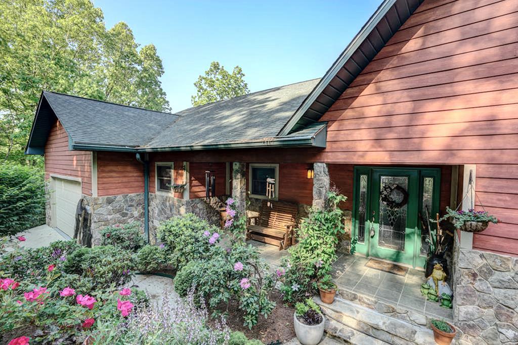 283 Sunset Ridge - Photo 1