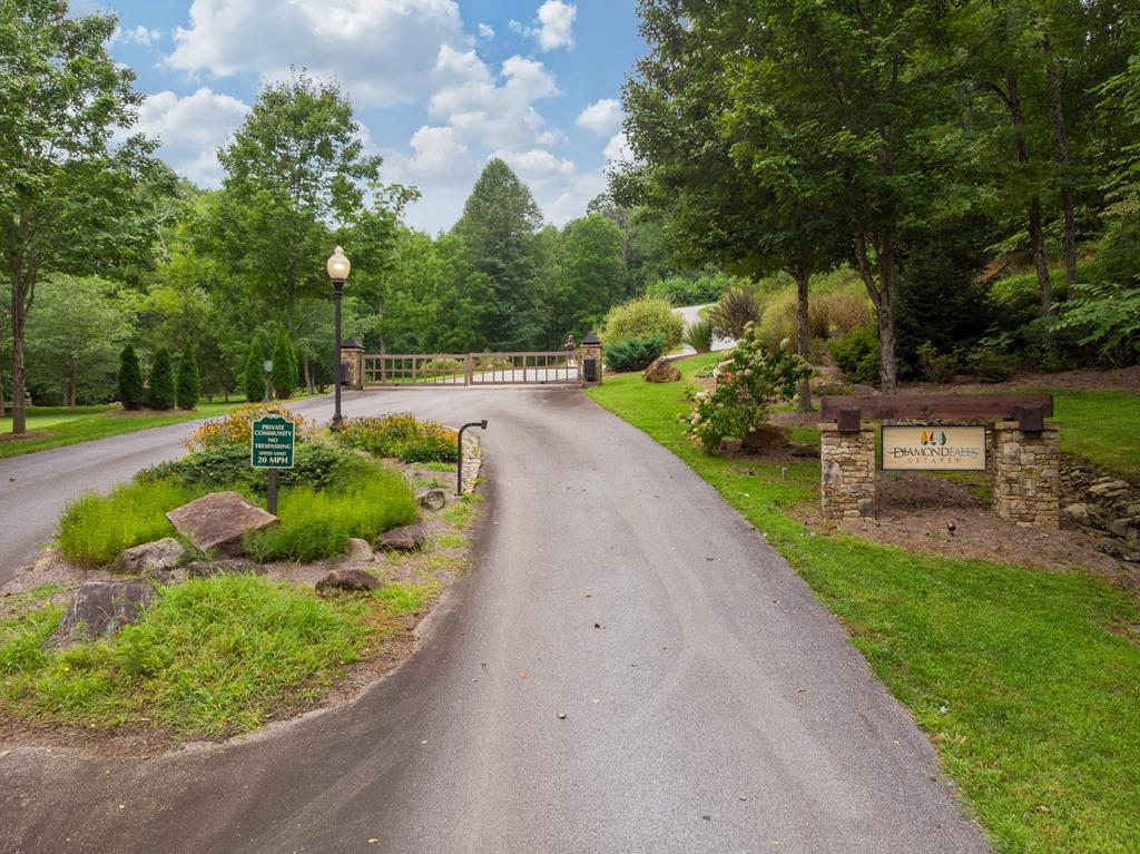 106 Golden Falls Dr - Photo 1