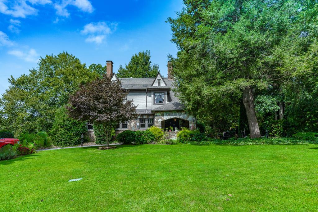 84 Oakland Road - Photo 1
