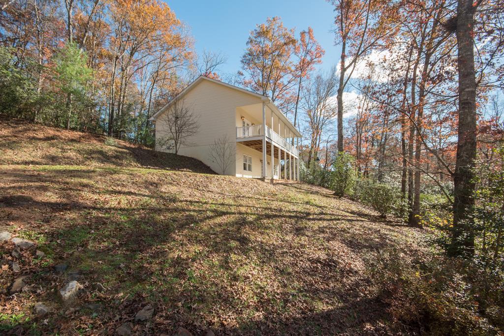 241 Lakeside Circle - Photo 1