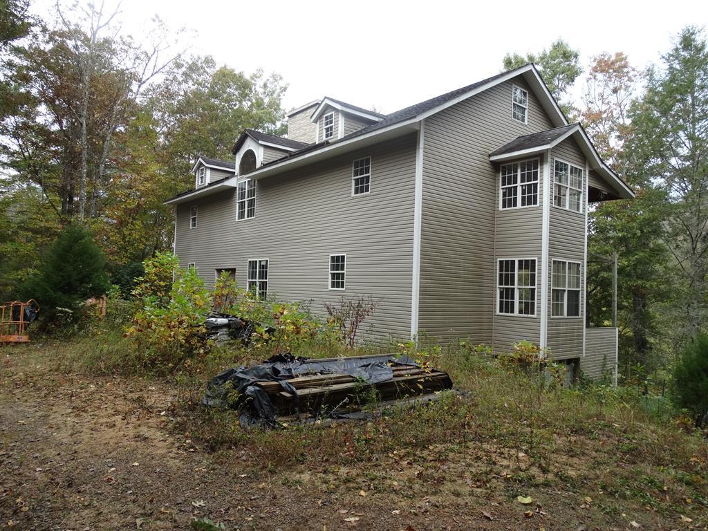 276 Welm Way - Photo 1