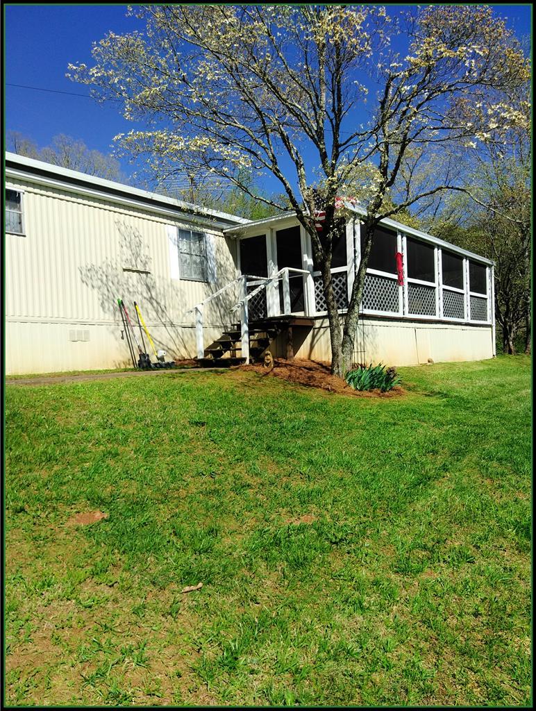 157 Roxie Lane - Photo 1