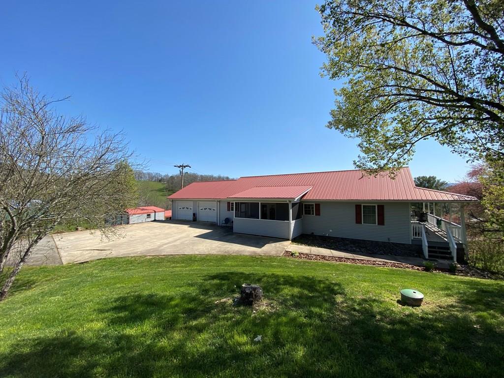 1114 Iotla Church Rd - Photo 1