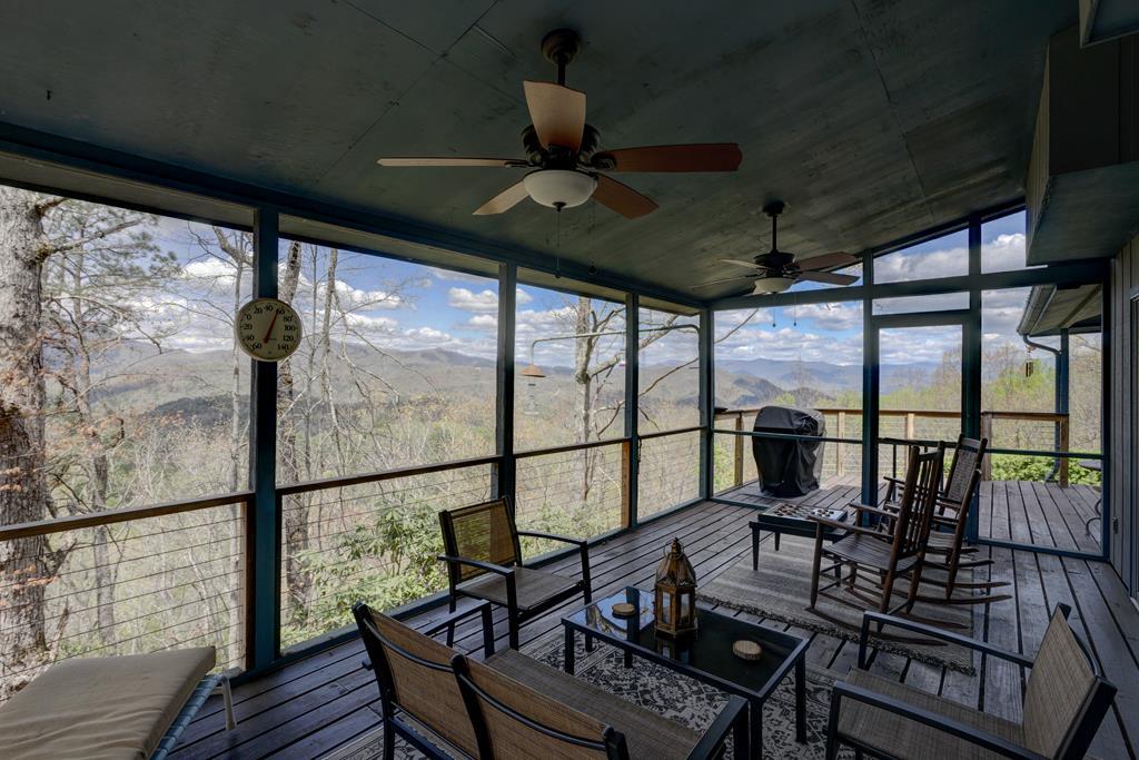 200 Vista Heights - Photo 1
