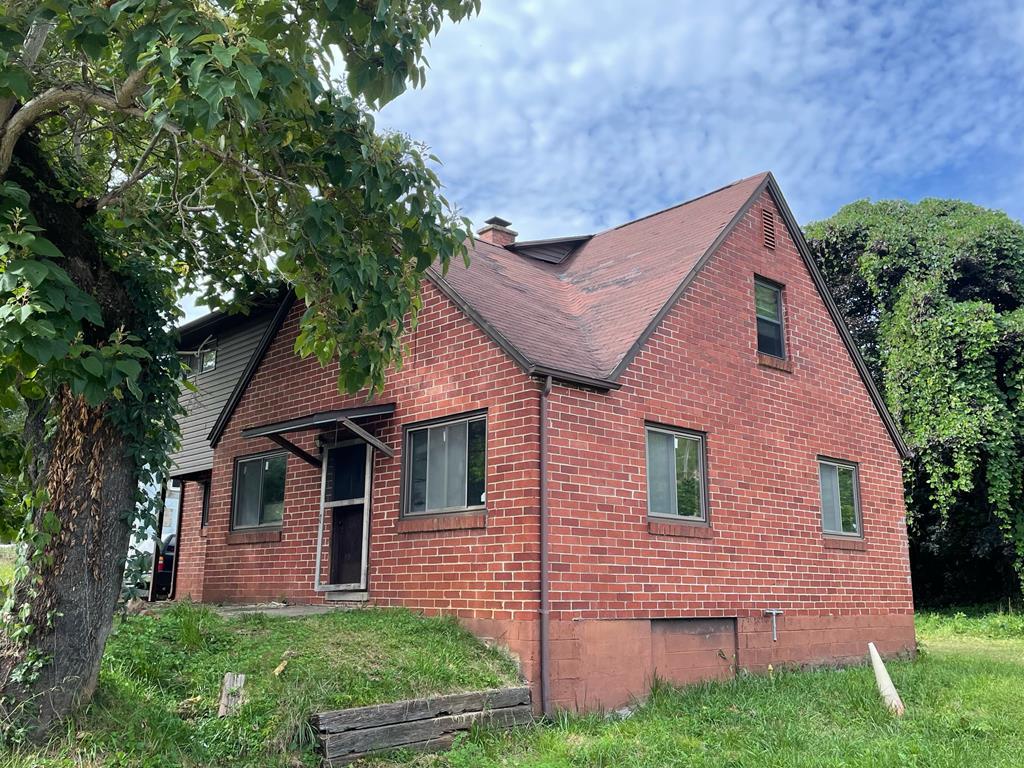 74 Wayehutta Road - Photo 1