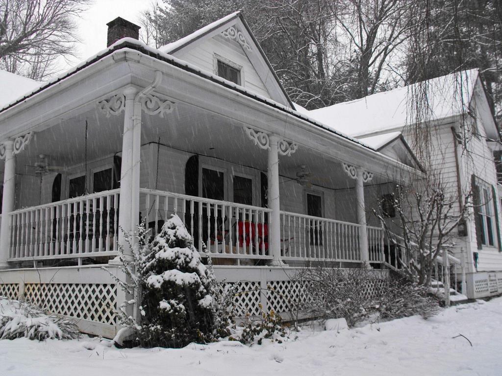 177 Pine St - Photo 1