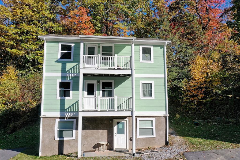12 Lila Lane - Photo 1