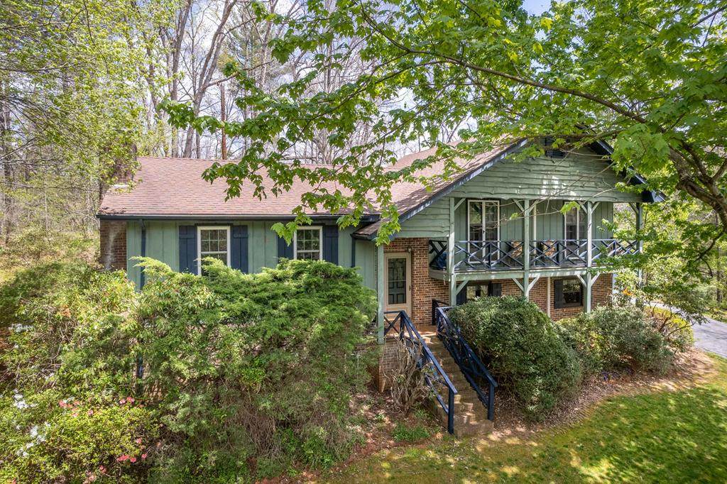 159 Travis Rd - Photo 1
