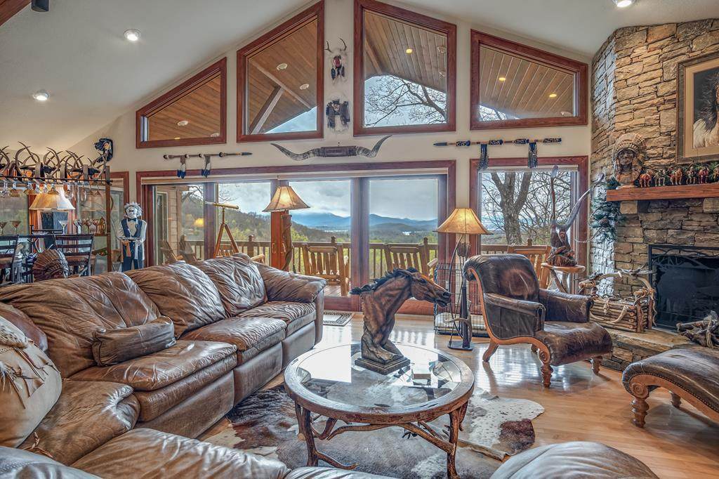 227 High Meadows Drive - Photo 1