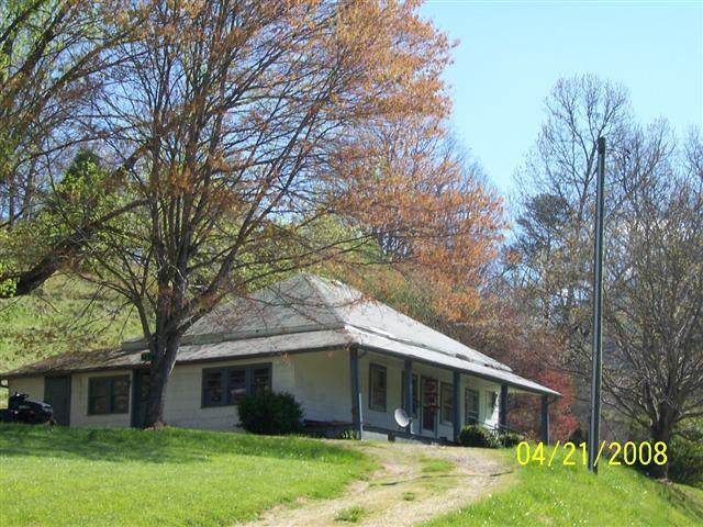 962 Watauga Road - Photo 1