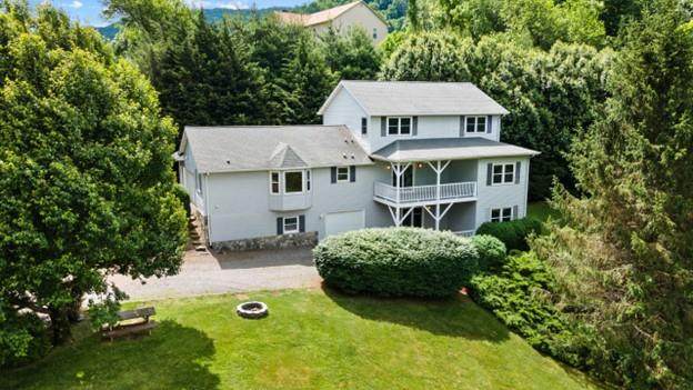 116 Blossom Dr - Photo 1