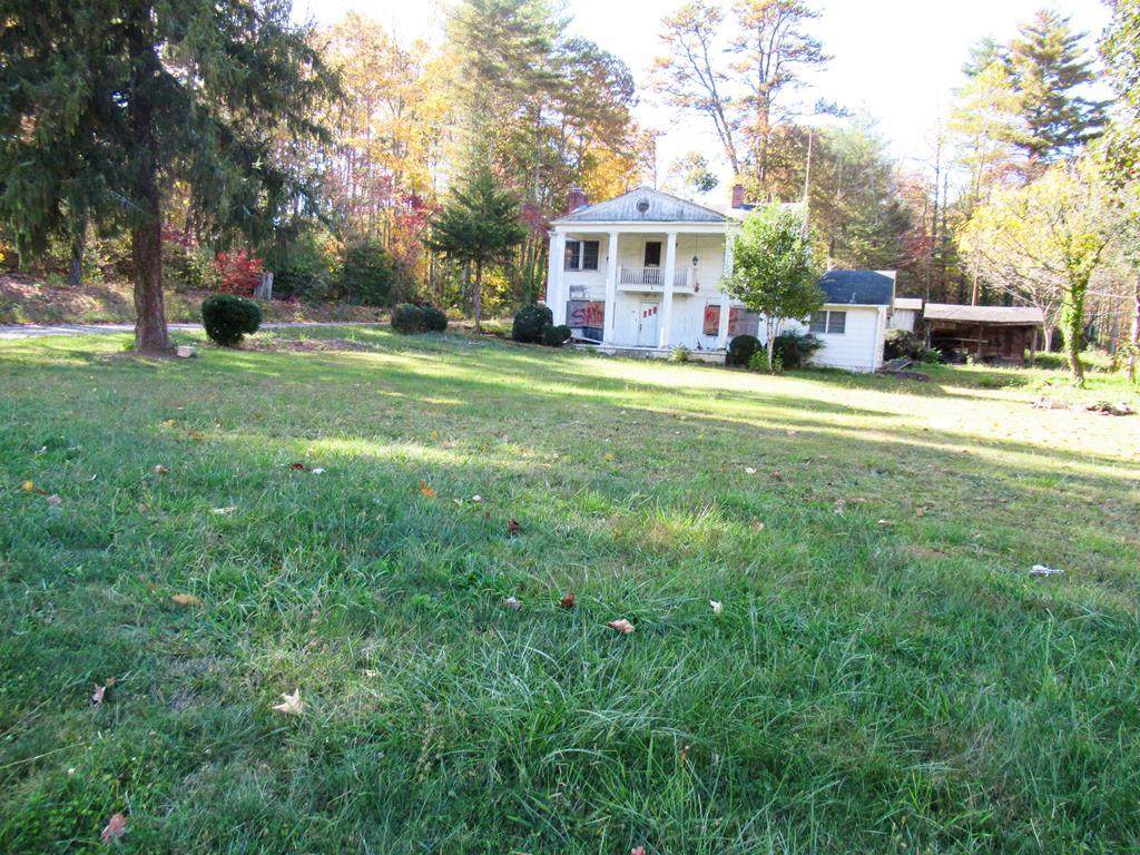 19 Golf View Dr - Photo 1