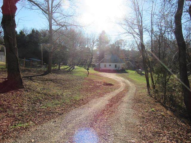 2730 Sanderstown Rd - Photo 1