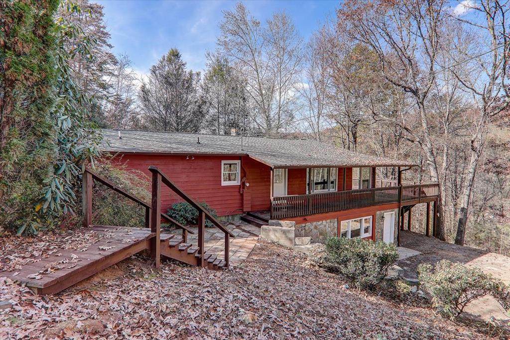 121 Five Points Drive - Photo 1