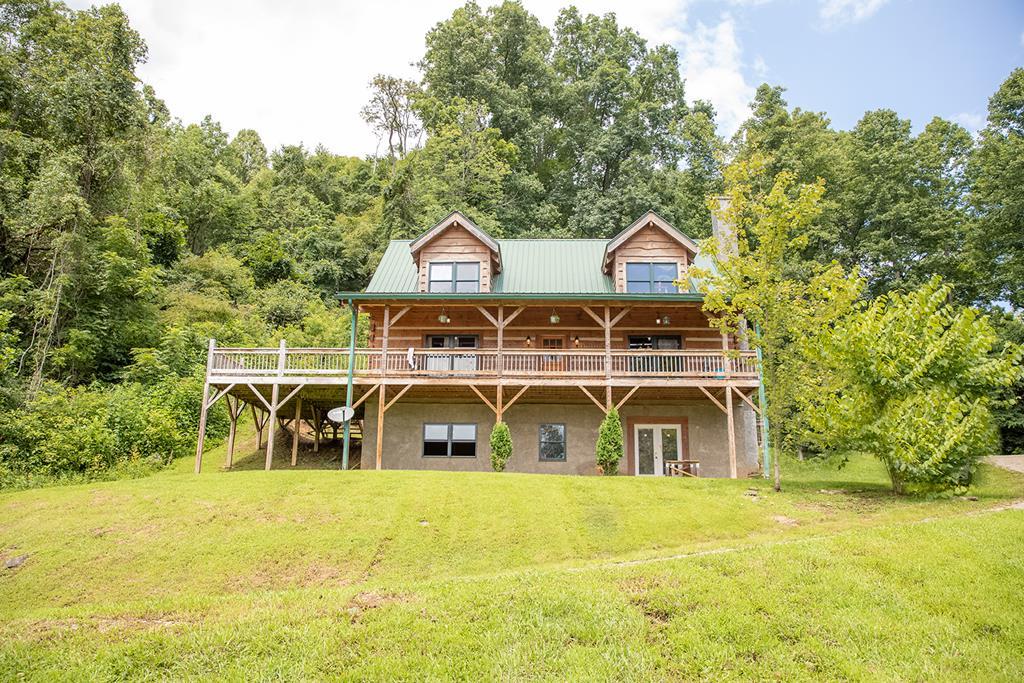 4135 Skyland Drive - Photo 1